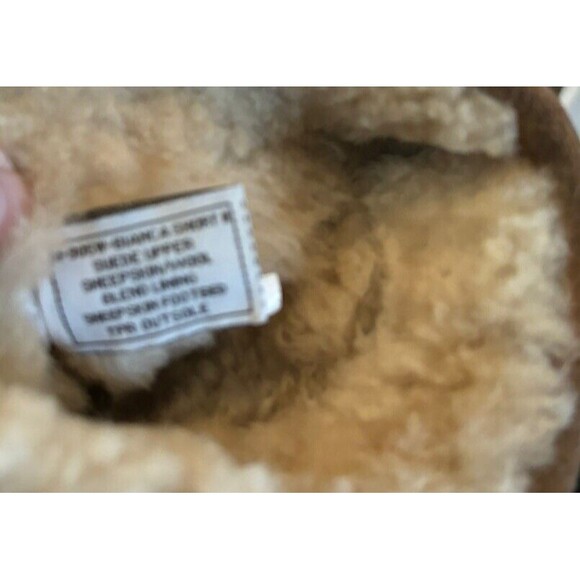 Bear paw Bianca Suede Sheerling Boot Mid Calf Metal Details Size 7 - Picture 9 of 10